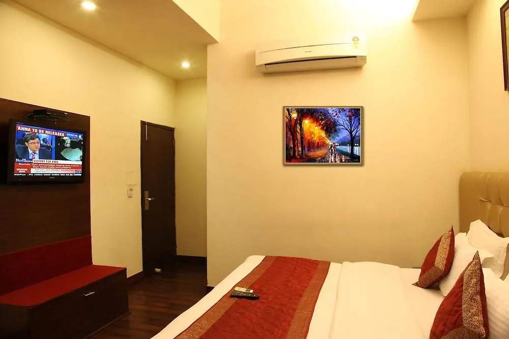 Rupam Hotel Delhi