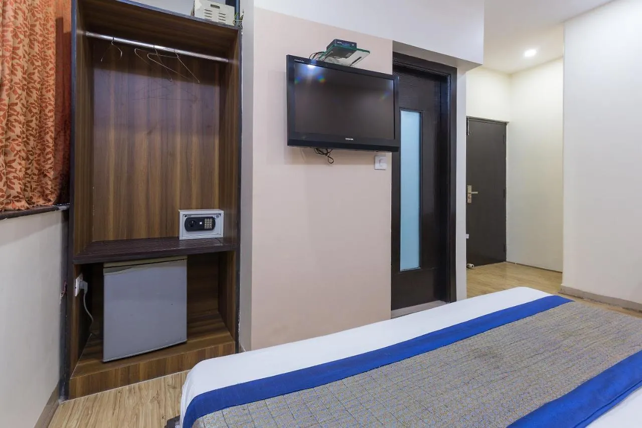 Rupam Hotel Delhi  3*, Delhi (National Capital Territory of India)
