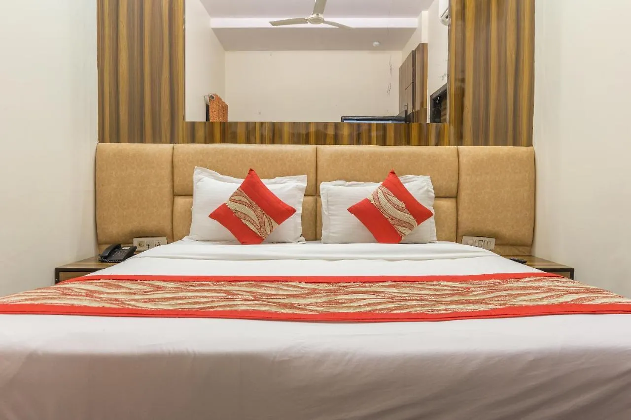 Rupam Hotel Delhi