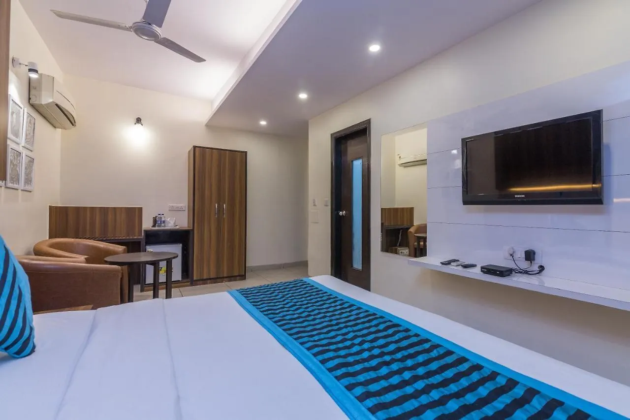 Rupam Hotel Delhi  3*, Delhi (National Capital Territory of India)